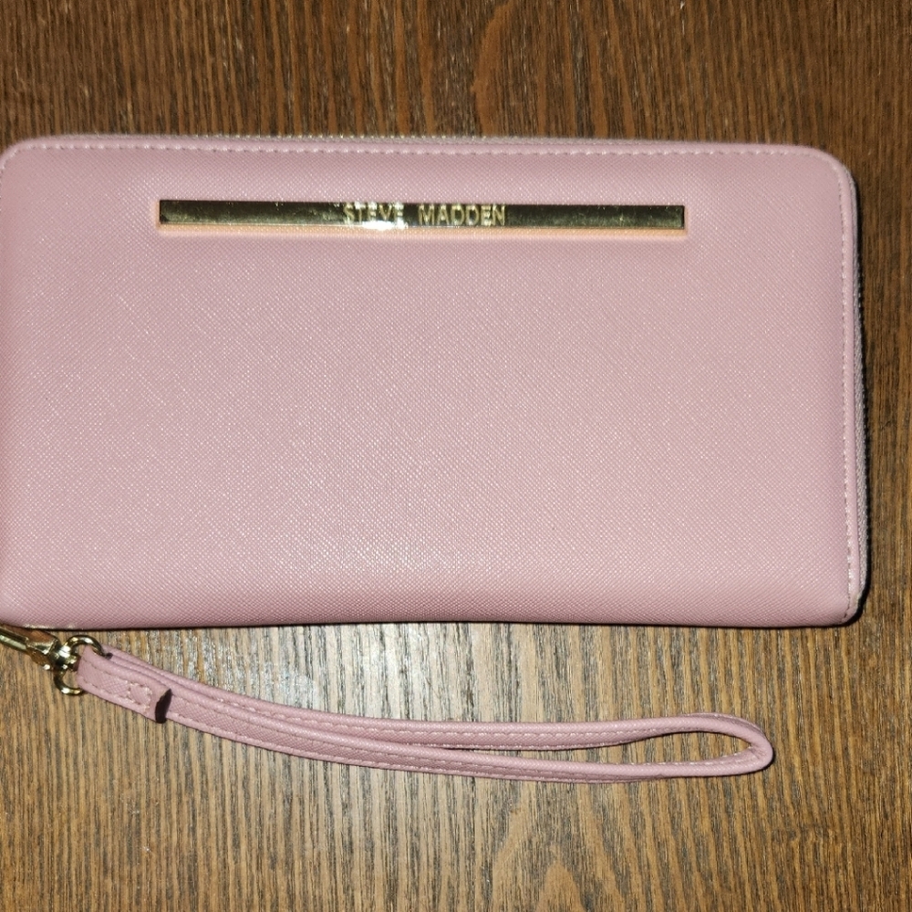 Steve Madden Pink Wristlet Wallet